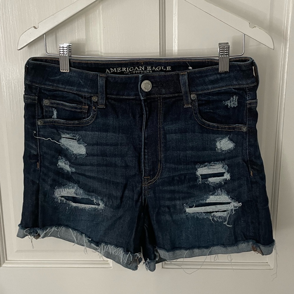 Distressed high waisted shorts